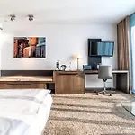 Der Blaue Reiter Design- & Tagungshotel 4*