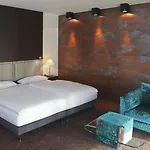 מלון Der Blaue Reiter Design- & Tagungshotel 4*