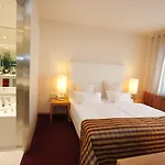 Der Blaue Reiter Design- & Tagungshotel 4*