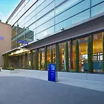 Der Blaue Reiter Design- & Tagungshotel מלון 4*