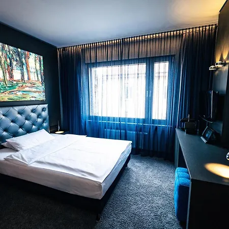 Der Blaue Reiter Design- & Tagungshotel 4*