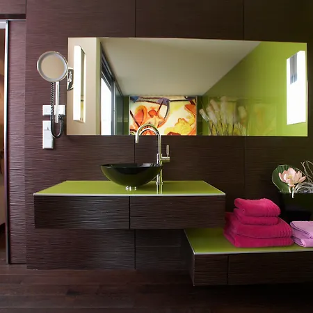 Der Blaue Reiter Design- & Tagungshotel מלון קרלסרוהה