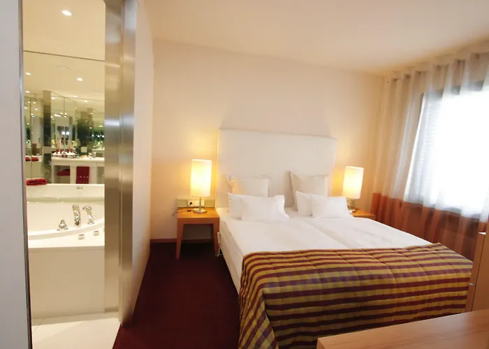 Der Blaue Reiter Design- & Tagungshotel 4*